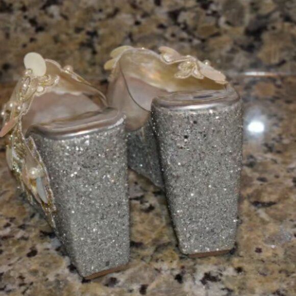 IDIFU Women's Comfy Flowers High Heels Wedge Platform Summer Sandals 6.5 - Picture 5 of 8